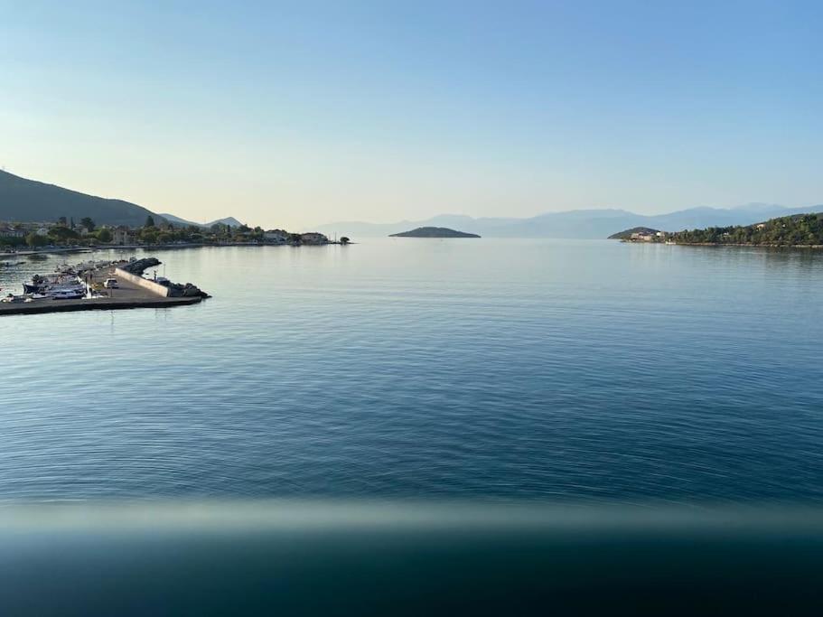 Seaside Apartment In Glyfada-Trizonia Glyfada  Exterior photo